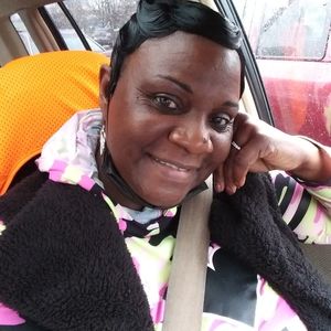 Meet your Posher, Sonya